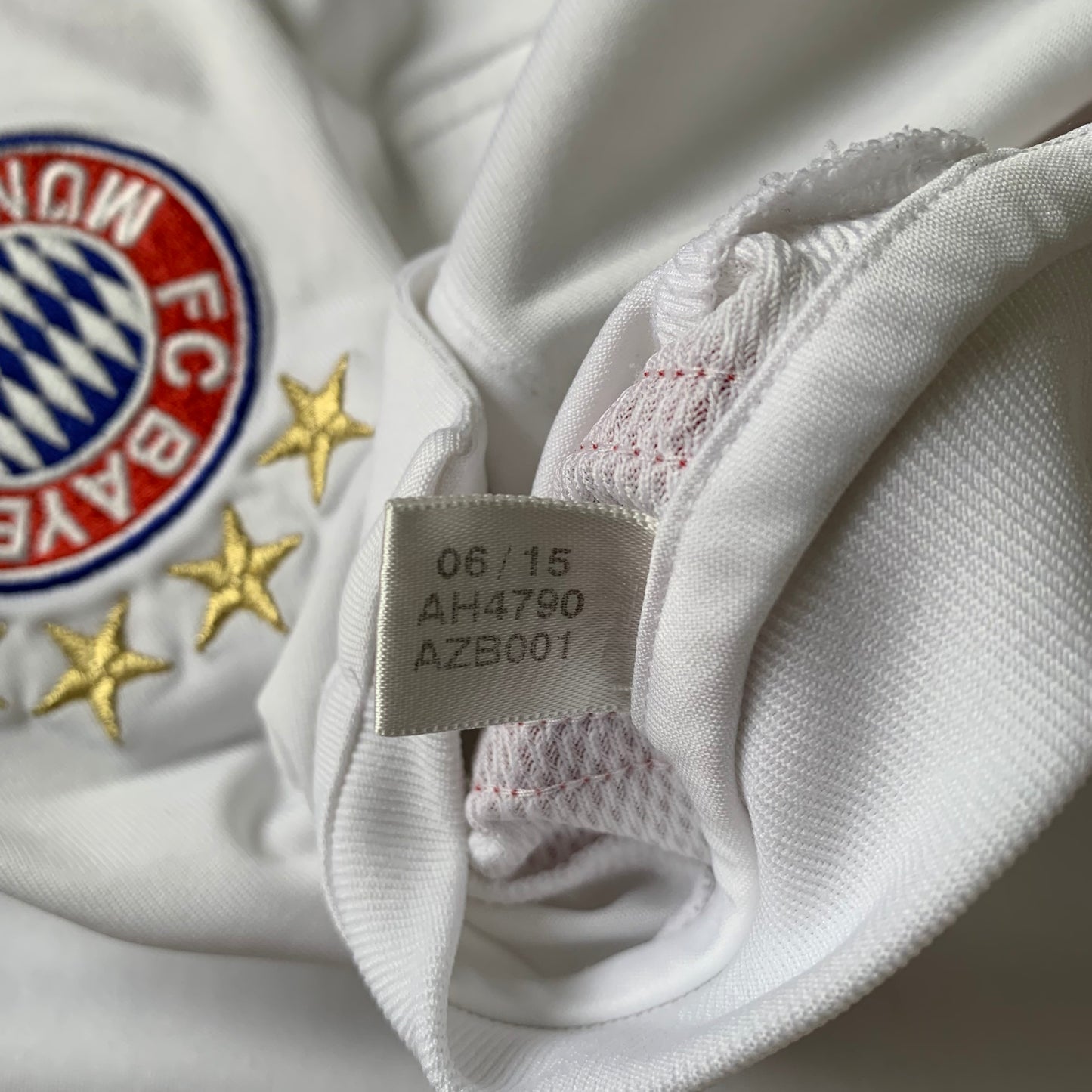 FC Bayern München Trikot 2015/16 Auswärts (S) Adidas