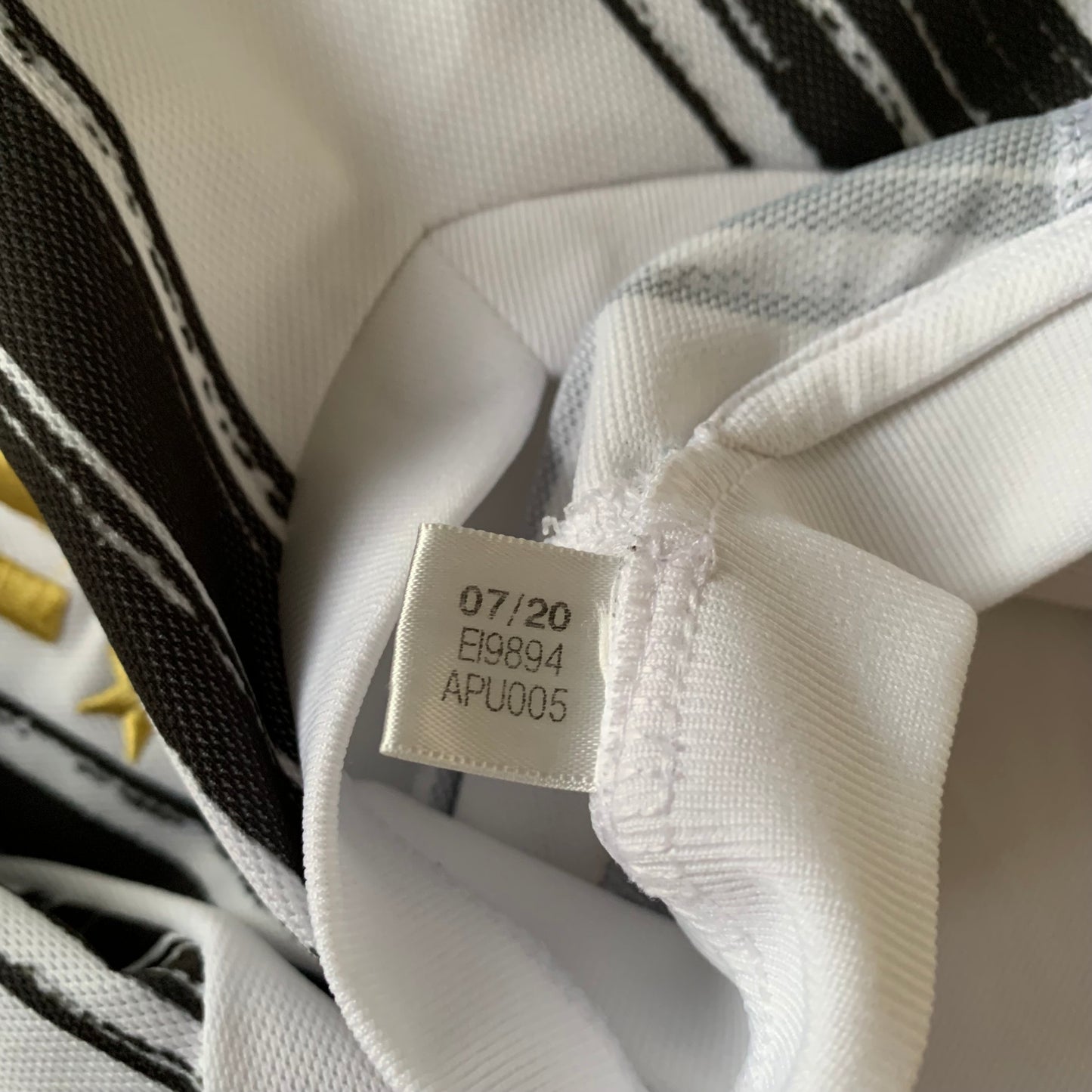 Juventus Turin Trikot 2020/21 Heim (M) Adidas