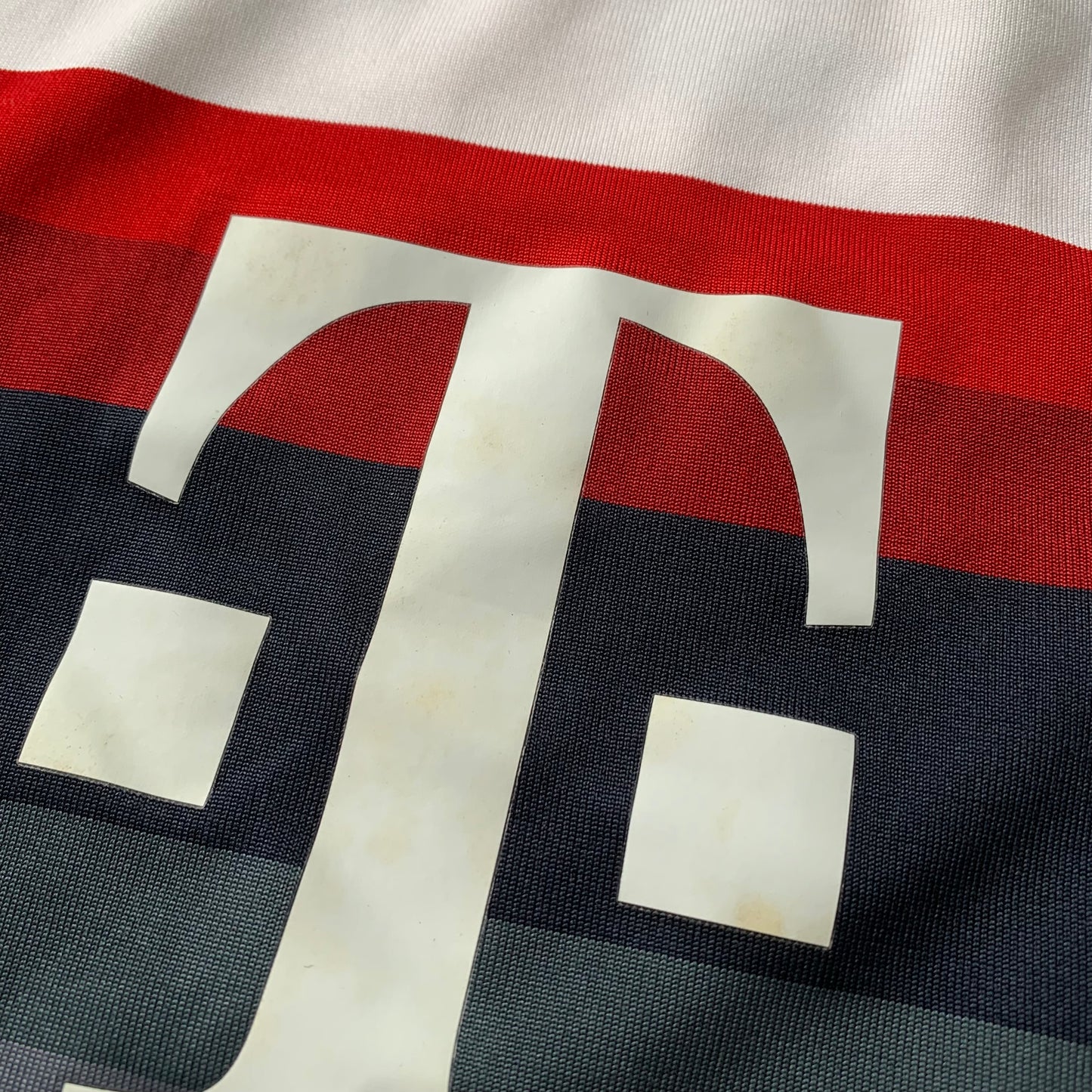 FC Bayern München Trikot 2016/17 Auswärts Alonso #14 (M) Adidas