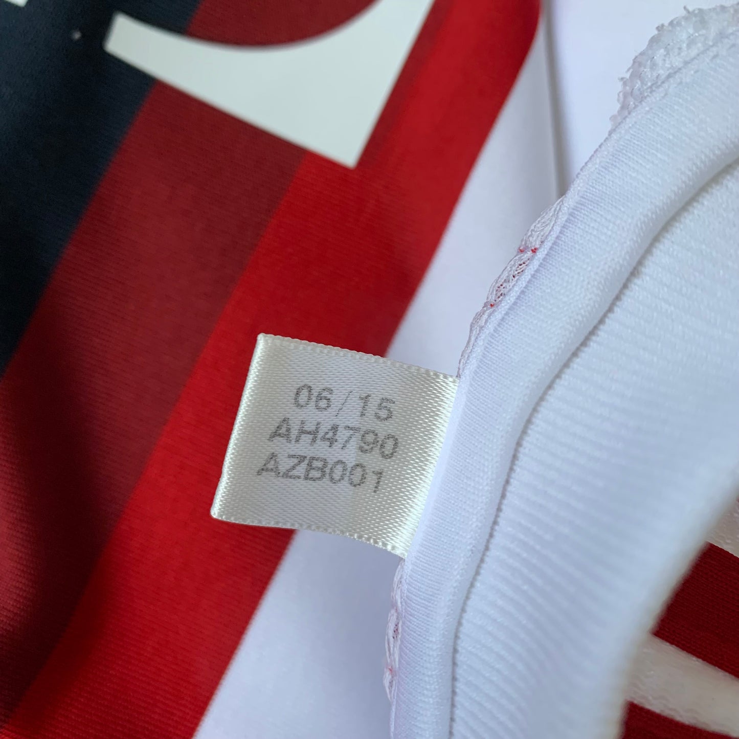 FC Bayern München Trikot 2015/16 Auswärts (XL) Adidas