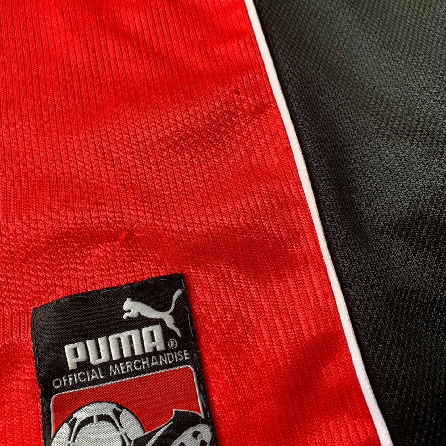 Eintracht Frankfurt Trikot 1998/99 Heim (XL) Puma