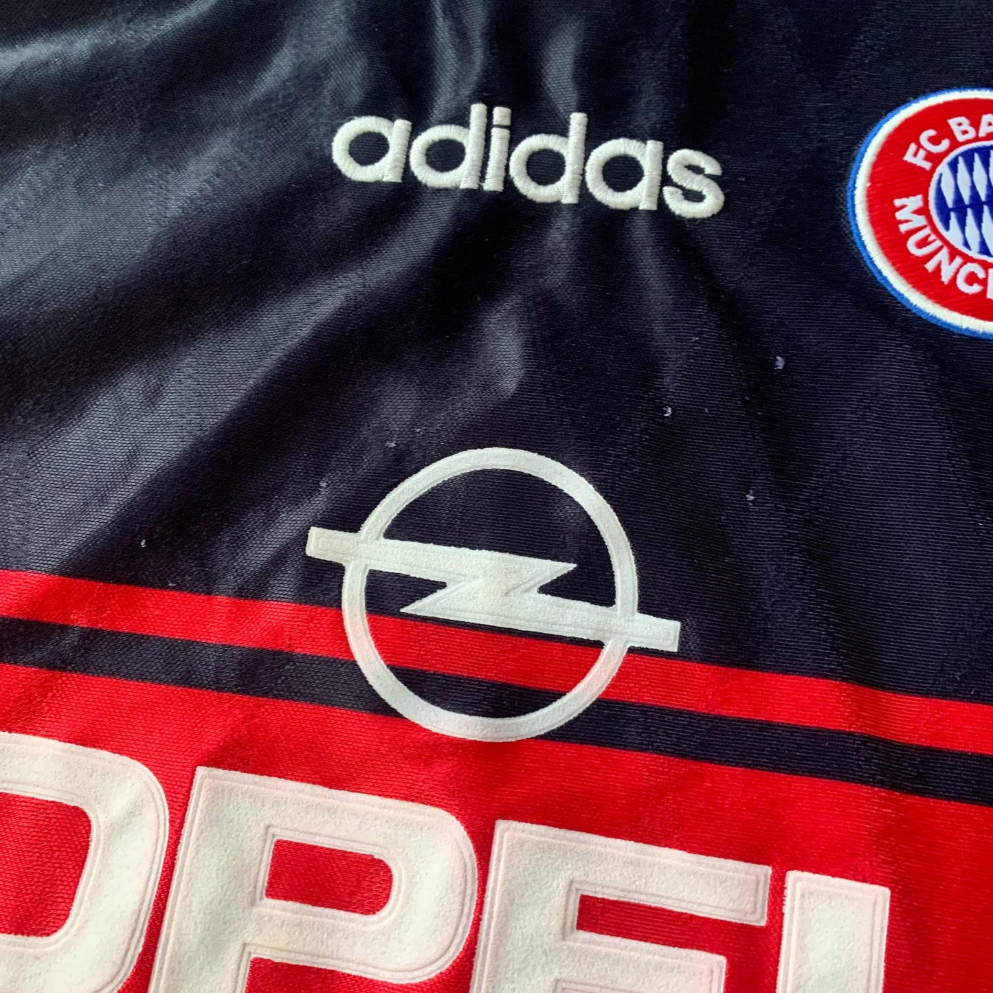 FC Bayern München Trikot 1997/98 Auswärts (164) Adidas