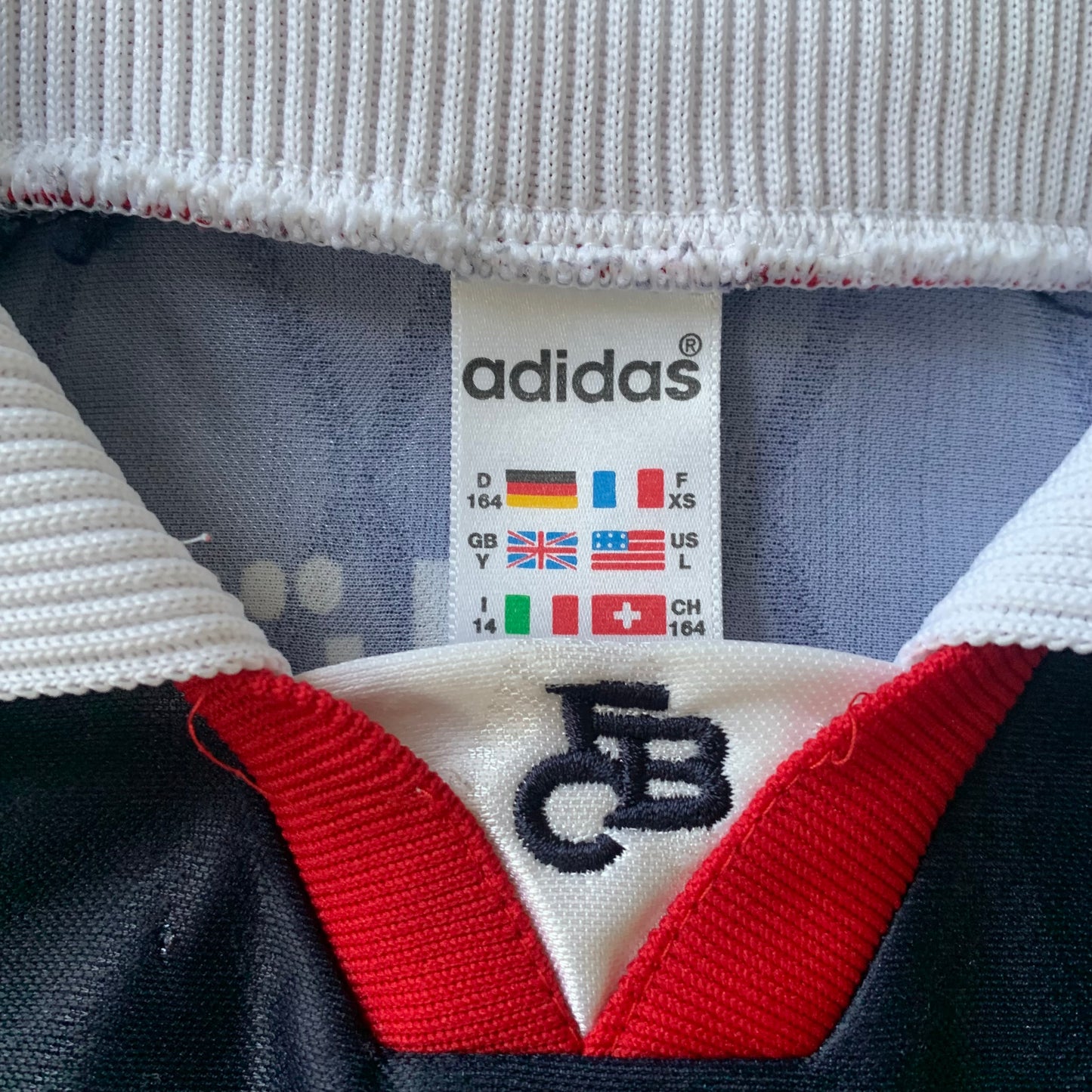 FC Bayern München Trikot 1997/98 Auswärts (164) Adidas