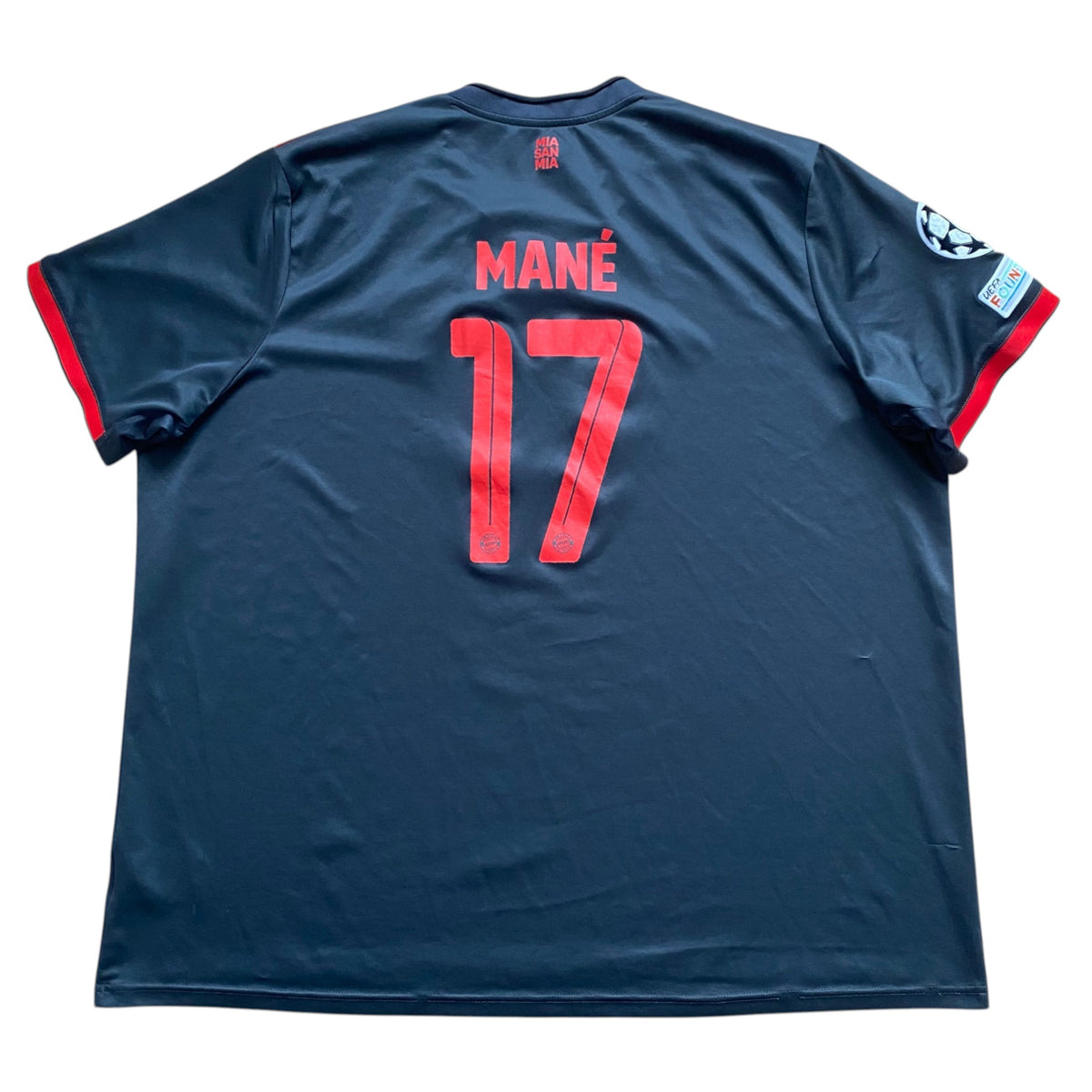 FC Bayern München Trikot 2022/23 Third Mane #17 (XXXL) Adidas